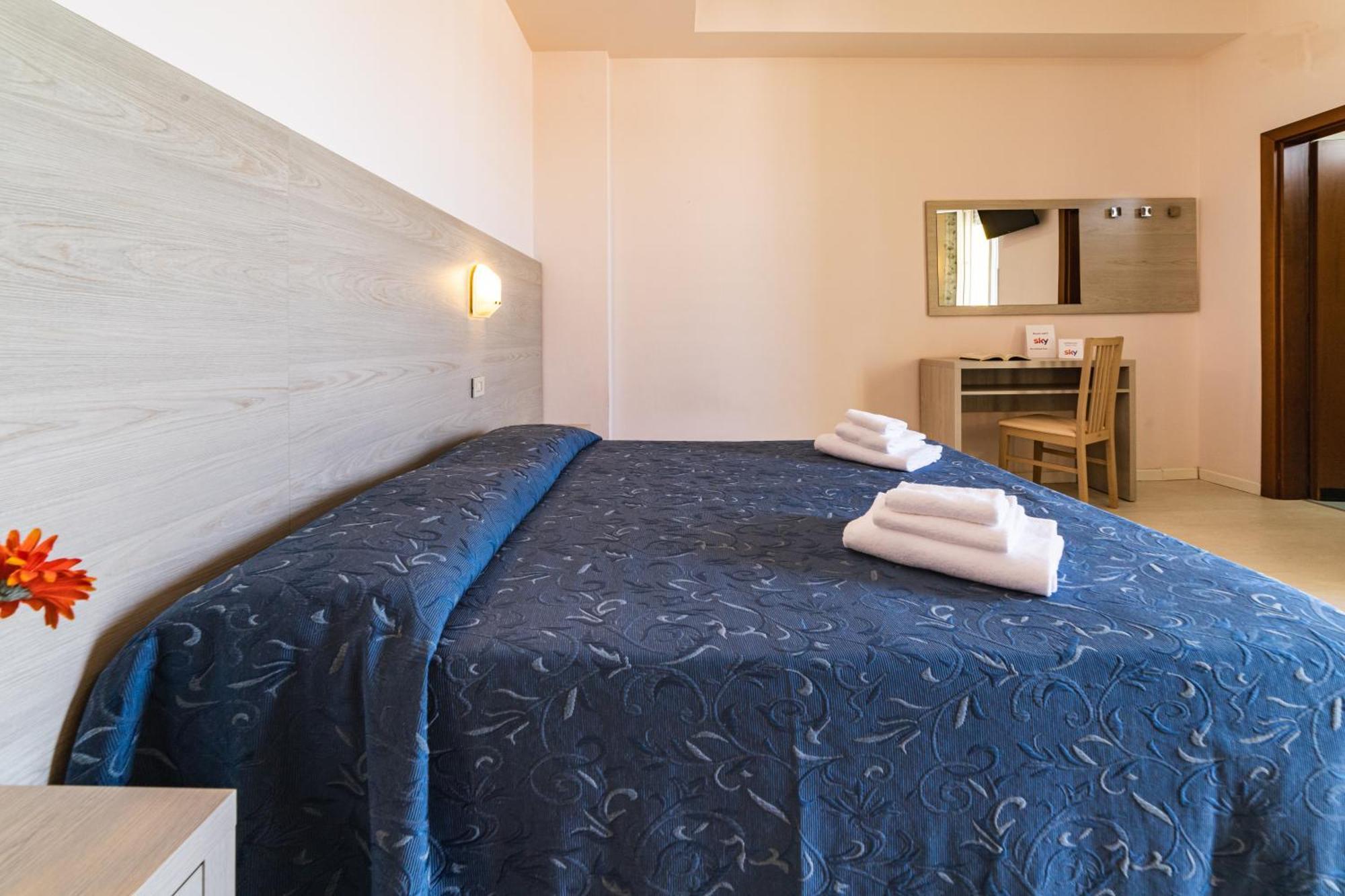 Hotel Royal Cattolica Dış mekan fotoğraf